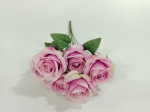 Fornitore all'Ingrosso di Bouquet di Rose Artificiali a <span class=keywords><strong>Sette</strong></span> Teste in Seta, Design Moderno e Morbido per San Valentino, Festa della Mamma, Matrimoni e Decorazioni per la Casa - Product Image 2