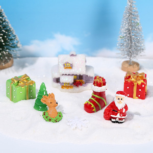 Christmas Figurines Miniature Scene Set Synthetic Resins Glossy Finish Indoor Decorations - Product Image 3