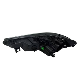 OEM Convient pour USA <span class=keywords><strong>Alfa</strong></span> <span class=keywords><strong>Romeo</strong></span> <span class=keywords><strong>Giulia</strong></span> Phares Systèmes d'éclairage automobile Assemblage de phares Phares à LED Phares de voiture - Product Image 5