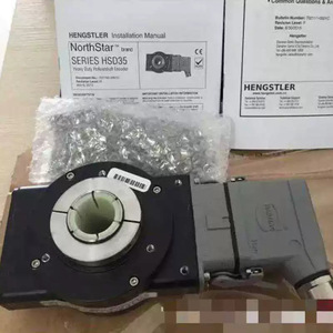 Encodeur rotatif Hengstler Northstar HSD35 HSD351024PA4 Type de connecteur à angle droit - Product Image 1