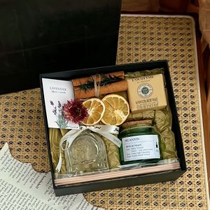 Juego de <span class=keywords><strong>Regalo</strong></span> de Velas Aromáticas de Arte Moderno Premium Negro para Bodas y Fiestas - Origen China, Recuerdo Nupcial de Alta Gama, <span class=keywords><strong>Regalo</strong></span> para Mejores Amigas - Product Image 2
