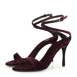 รองเท้าส้นสูงแบบเปิดนิ้วเท้าประดับสายรัดข้อเท้าหัวเข็มขัด  วัสดุกำมะหยี่นุ่มสำหรับผู้หญิง เหมาะสำหรับงานปาร์ตี้ - Product Image 2