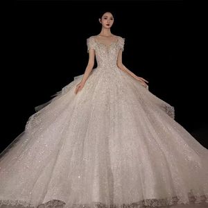 <span class=keywords><strong>Robe</strong></span> <span class=keywords><strong>de</strong></span> mariée légère <span class=keywords><strong>de</strong></span> style français à épaules dénudées Nouveau fil principal <span class=keywords><strong>de</strong></span> <span class=keywords><strong>la</strong></span> mariée Super lourd fait à <span class=keywords><strong>la</strong></span> main Petite texture <span class=keywords><strong>de</strong></span> haute qualité traînant - Product Image 1
