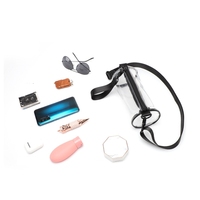 Vente en gros de sac banane transparent en PVC transparent à la mode de marque personnalisée pour femmes sacs à bandoulière pour téléphone sac à bandoulière transparent