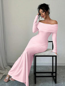 Robe de soirée élégante avec un <span class=keywords><strong>décolleté</strong></span> <span class=keywords><strong>plongeant</strong></span>, une longue robe qui s'adapte au corps et présente une courbe de hanche profonde, une robe de soirée formelle - Product Image 4