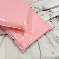 Sacs de Courrier Autocollants Personnalisés de Haute Qualité pour l'Emballage de Chaussures et de Fourrures – Taille Personnalisée Disponible – Surface Brillante/Mate