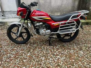 KZG Vente en gros de motos d'<span class=keywords><strong>occasion</strong></span> inspirées de Honda Zhanlong 150 - <span class=keywords><strong>Cargo</strong></span> & Bike avec porte-bagages latéral robuste - Product Image 4