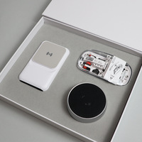 Ensemble cadeau d'entreprise technologique avec souris sans fil, batterie externe et haut-parleur Bluetooth, articles cadeaux pour les réunions et événements professionnels