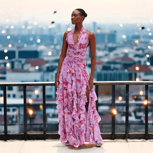 Vestido de Noche Largo con Estampado Floral para Mujer, Estilo Europeo Americano, Cuello Halter, Cintura Imperio, Plisado y Transpirable - Product Image 3