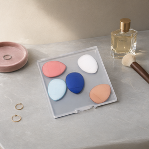 Petite boîte de rangement carrée transparente en plastique pour pièces détachées, papeterie, maquillage et houppettes, idéale pour la maison - Product Image 3