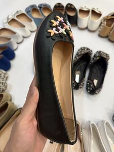 <span class=keywords><strong>Scarpe</strong></span> da Ballerina Economiche per Donna, Set di <span class=keywords><strong>Scarpe</strong></span> <span class=keywords><strong>e</strong></span> Borsa Piatte per Donne Africane, Stock di Fabbrica - Product Image 3