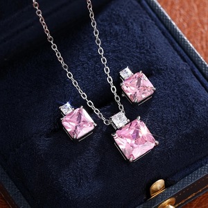 Set di collana e orecchini con bottiglia di profumo per donna, design a fiore di ghiaccio, elegante regalo di gioielleria alla moda - Product Image 1