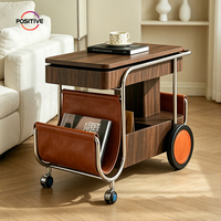 Table d'appoint roulante de style Mid-Century Modern avec roulettes, chariot à café compact de luxe pour salon, chariot de rangement vintage avec étagère