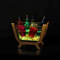 Gran capacidad Metal oro forma de barco extraíble transparente acrílico champán LED cubo de hielo con soporte