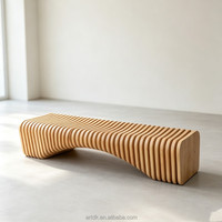 Banc modulaire Y503 en contreplaqué ondulé, attrayant et combinable, pour sièges publics superposés dans les halls de musées et les jardins urbains extérieurs