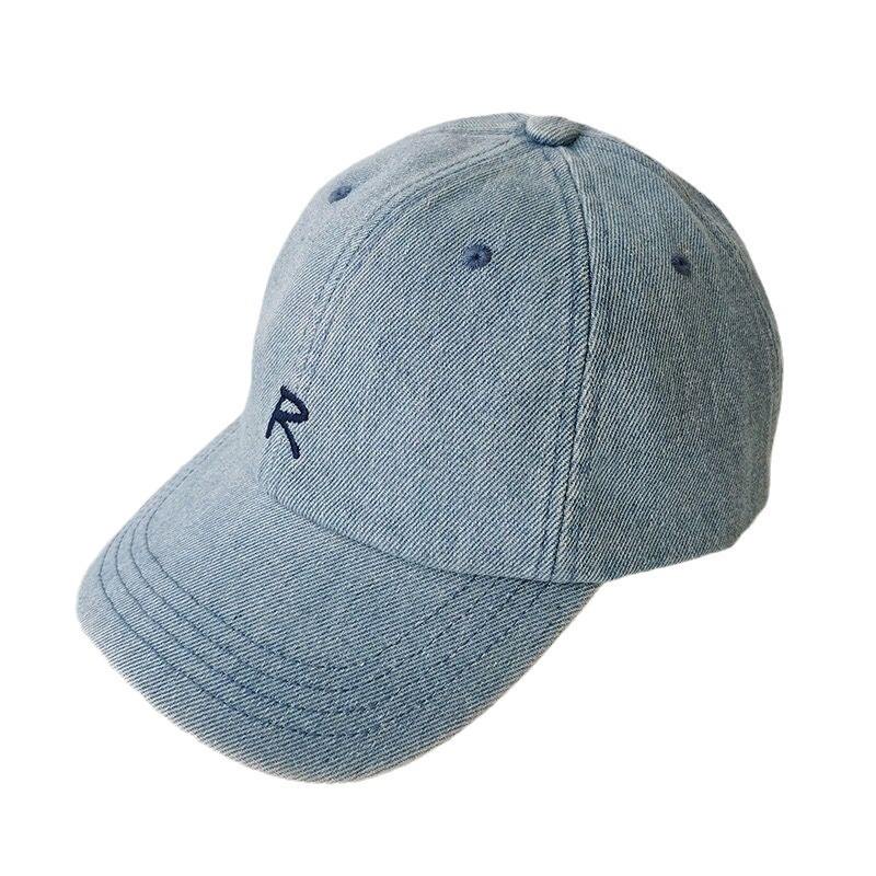 สีฟ้าอ่อน