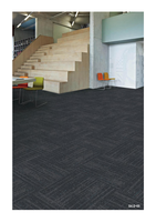 Moquette PP pour salle de réunion et couloir, résistante à la moisissure, antistatique, à faible teneur en COV, avec base en PVC, fournie directement par l'usine