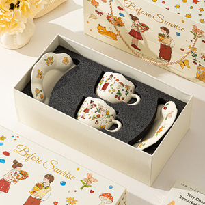 Set Creativo di Tazze e Piattini per Coppie, Resistenti alle Alte Temperature e Adatti al Microonde, per San Valentino, Matrimoni e Fidanzamenti - Product Image 2
