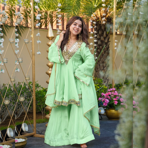 Chal étnico de gasa verde menta con trabajo de espejo y adornos de diamantes de imitación, ropa tradicional india y pakistaní para mujer, primavera. - Product Image 4