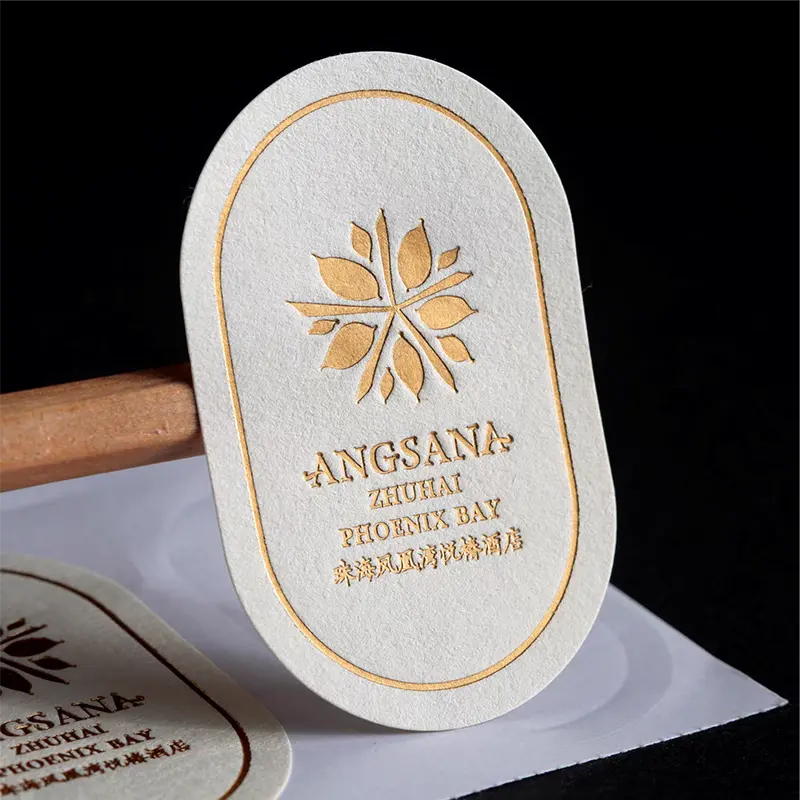 Papel adhesivo Impresión de etiquetas personalizadas Lámina dorada Logotipo en relieve Etiqueta adhesiva Etiquetas de embalaje para pastel Vela Perfume