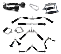 BFT Équipement de fitness multifonctionnel pour salle de sport : Corde de triceps, Poignée en V, Barre de traction latérale, Accessoires pour rack de musculation et squat, Usage commercial