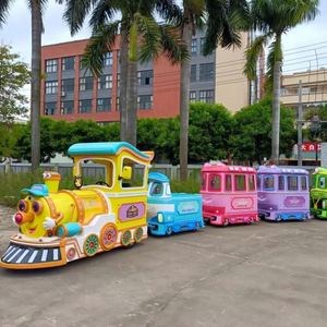 Trenes de Diversión para Interiores/Exteriores, Tren sin Rieles para Centros Comerciales, Construcción Duradera de Fibra de Vidrio, Metal y Acero - Product Image 1