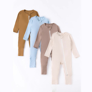 Pyjama bébé en fibre de bambou à fermeture éclair, personnalisable, prêt à être expédié, vêtements pour tout-petits, combinaison à manches longues et pantalon - Product Image 3