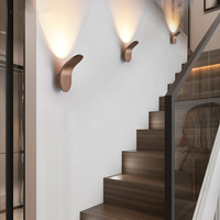 Lámpara Led de pared nórdica para dormitorio, decoración moderna para fondo de sala de estar, luces de pared para pasillo, Hotel, escalera