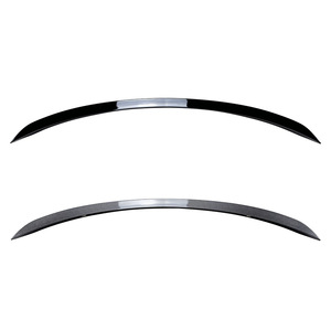 Alerón trasero Mercedes-Benz en negro piano con textura de fibra de carbono para GLC Coupé C254 2023+ AMG Ducktail Trunk Lip - Product Image 5