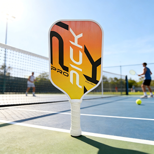 Pala de Pickleball de Fibra de Carbono Personalizada con Núcleo de Panal UV Gratuito, Duradera, Aprobada por la USAPA, Patrón Sólido Extendido, con Bolsa de Transporte - Product Image 1