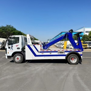 Camión Grúa Integrado Pequeño Dongfeng 4x2 con Pluma de 5t y Elevador de Ruedas, Vehículo de Remolque y Recuperación en Venta - Product Image 4