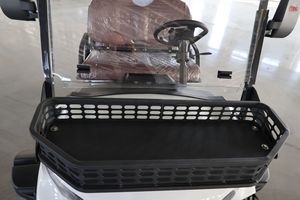 रिसॉर्ट गोल्फ कोर्स समुदाय के लिए संचालित लिथियम बैटरी के साथ पेशेवर अनुकूलित 4 सीटर इलेक्ट्रिक गोल्फ बुगी - Product Image 3