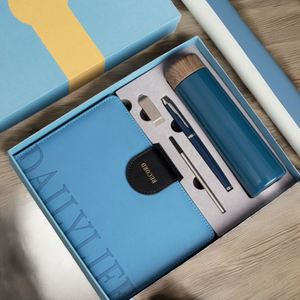 Cadeaux IStapromo, nouveaux cadeaux d'affaires de luxe, carnet A5 personnalisé, stylo, thermos USB, gobelet, cadeau promotionnel gaufré pour le Nouvel An - Product Image 2