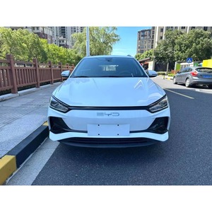 Venta al por Mayor de Vehículos Chinos 2023 BYD E2 405KM  LHD 4 Puertas 5 Asientos Hatchback Compacto Auto Usado - Product Image 3