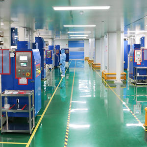 جودة عالية لامعة عالية الشد قوي فيلم السيارات ضوء السيارة ملون فيلم السيارة الأمامي سيارة فيلم ملون الضوء الخلفي لون الفيلم الأسود - Product Image 4