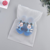 Sac d'emballage en plastique avec fermeture éclair givrée en tissu CPE épais et logo personnalisé pour veste, manteau, pull, sweat à capuche et autres vêtements