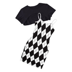 <span class=keywords><strong>ชุด</strong></span>กระโปรงฤดูร้อนสำหรับเด็กผู้หญิง <span class=keywords><strong>ชุด</strong></span>น่า<span class=keywords><strong>รัก</strong></span> 2 ชิ้น <span class=keywords><strong>ชุด</strong></span>เด็ก ลา<span class=keywords><strong>ย</strong></span>พิมพ์ เสื้อสายเดี่<span class=keywords><strong>ย</strong></span>ว <span class=keywords><strong>ชุด</strong></span>เดรสสั้น พร้อมเสื้อครอป <span class=keywords><strong>ชุด</strong></span>เสื้อยืดเด็ก สำหรับงานปาร์ตี้และการเดินทาง - Product Image 4