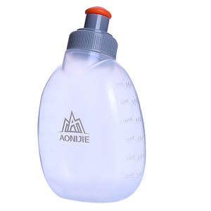 Bouteille d'eau de sport OEM <span class=keywords><strong>AONIJIE</strong></span> SD05 170 ml sans BPA pour l'hydratation, sac à dos de course, accessoires de plein air - Product Image 4