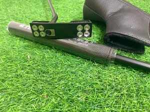 Putter de <span class=keywords><strong>golf</strong></span> à lame étroite, angle de lie ajustable, en acier inoxydable 303, usiné CNC, finition PVD noire, tige à talon, zéro couple, droit, caoutchouc - Product Image 4