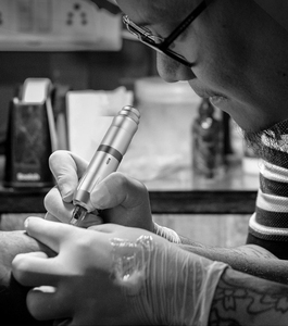 Kit de Máquina de Tatuar Inalámbrica de 2000 mAh, Dispositivo Rotatorio Dorado para Artistas del Tatuaje, para Maquillaje Permanente - Product Image 6