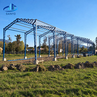 Bâtiment en acier démontable, entrepôt modulaire relocalisable pour stockage temporaire et usage commercial