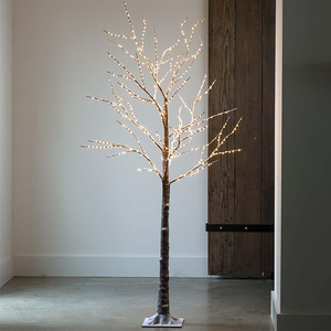 Árbol LED exterior con efecto de ramas nevadas, iluminado y decorativo, ideal para crear ambientes festivos y realzar espacios al aire libre. - Product Image 3