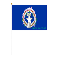 Drapeau des îles Turcs et Caïcos, petit drapeau portable résistant aux intempéries en polyester pour la décoration de table, les événements scolaires, les matchs de football, les défilés
