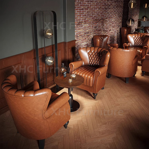 Offre Spéciale : Ensemble de Fauteuils <span class=keywords><strong>Club</strong></span> en <span class=keywords><strong>Cuir</strong></span> Style Américain avec Table Basse en Bois Massif – Mobilier de Luxe pour Hôtels, Bars à Whisky, Salons et Cafés - Product Image 4