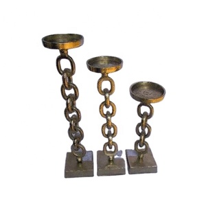 Bougeoir finition nickel brut de haute qualité fabriqué en fonte d'aluminium chaîne Style décor à la maison bougeoir au prix de gros - Product Image 1