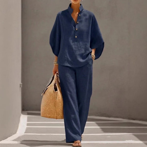 Ensemble de costume décontracté pour femmes, bleu ciel, pantalon ample de couleur unie, pantalon à jambes larges avec haut boutonné pour l'été - Product Image 3