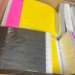 מפעל במלאי מהיר משלוח צבע מוצק כרטיס כניסה חד פעמי <span class=keywords><strong>tyvek</strong></span> צמיד נייר צמיד עבור אירוע חג - Product Image 4