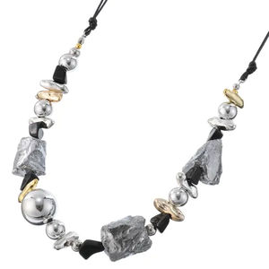 สร้อยคอลูกปัดธรรมชาติหลายองค์ประกอบสไตล์เรโทรระดับไฮเอนด์สำหรับสุภาพสตรี จี้ที่ทันสมัยและสง่างาม ทันสมัยและใช้งานได้หลากหลาย - Product Image 4