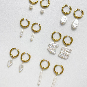 Pendientes Colgantes Minimalistas <span class=keywords><strong>de</strong></span> Perlas Barrocas Naturales <span class=keywords><strong>de</strong></span> Agua Dulce con <span class=keywords><strong>Aro</strong></span> Dorado, Joyería <span class=keywords><strong>de</strong></span> Boda, Regalo para Dama <span class=keywords><strong>de</strong></span> Honor - Product Image 3