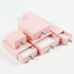 Boîtes de rangement roses Crown Win pour souvenirs, cartons de livraison, petites boîtes d'expédition pour dragées, fleurs de mariage, bijoux, bagues, boîtes en papier - Product Image 2